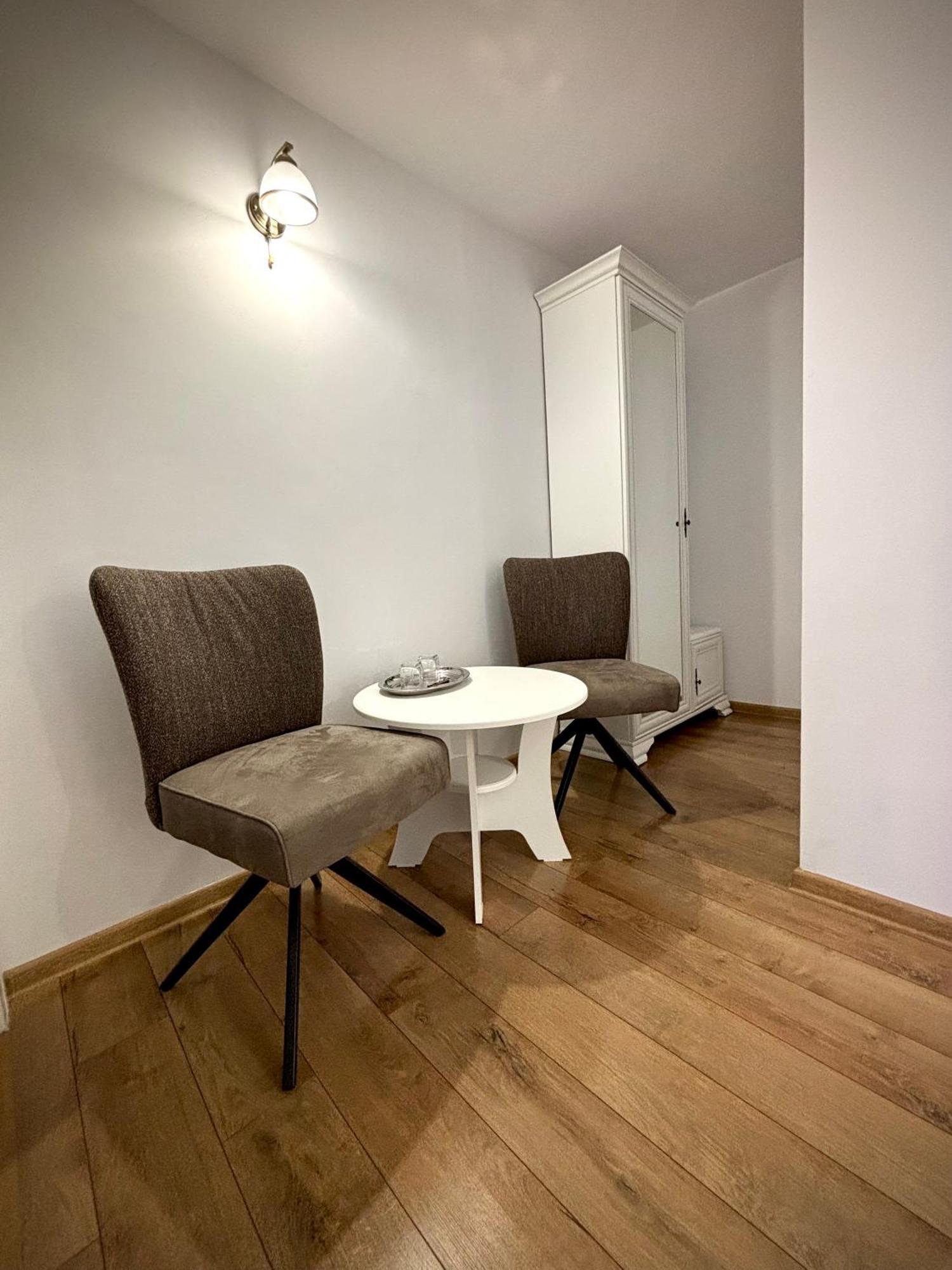 Pensiunea Casa-Stefanel Sadova  Buitenkant foto